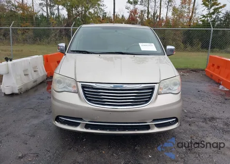 2014 Chrysler Town & Country Limited z USA, uszkodzony, nr VIN 2C4RC1GGXER425701